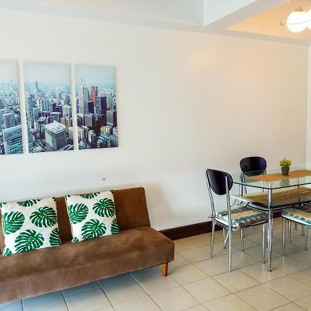 Forbes Area Bgc Taguig Manila Apartment ภายนอก รูปภาพ
