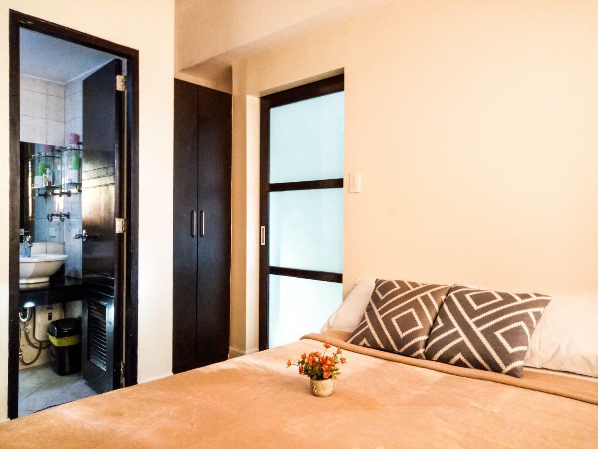 Forbes Area Bgc Taguig Manila Apartment ภายนอก รูปภาพ