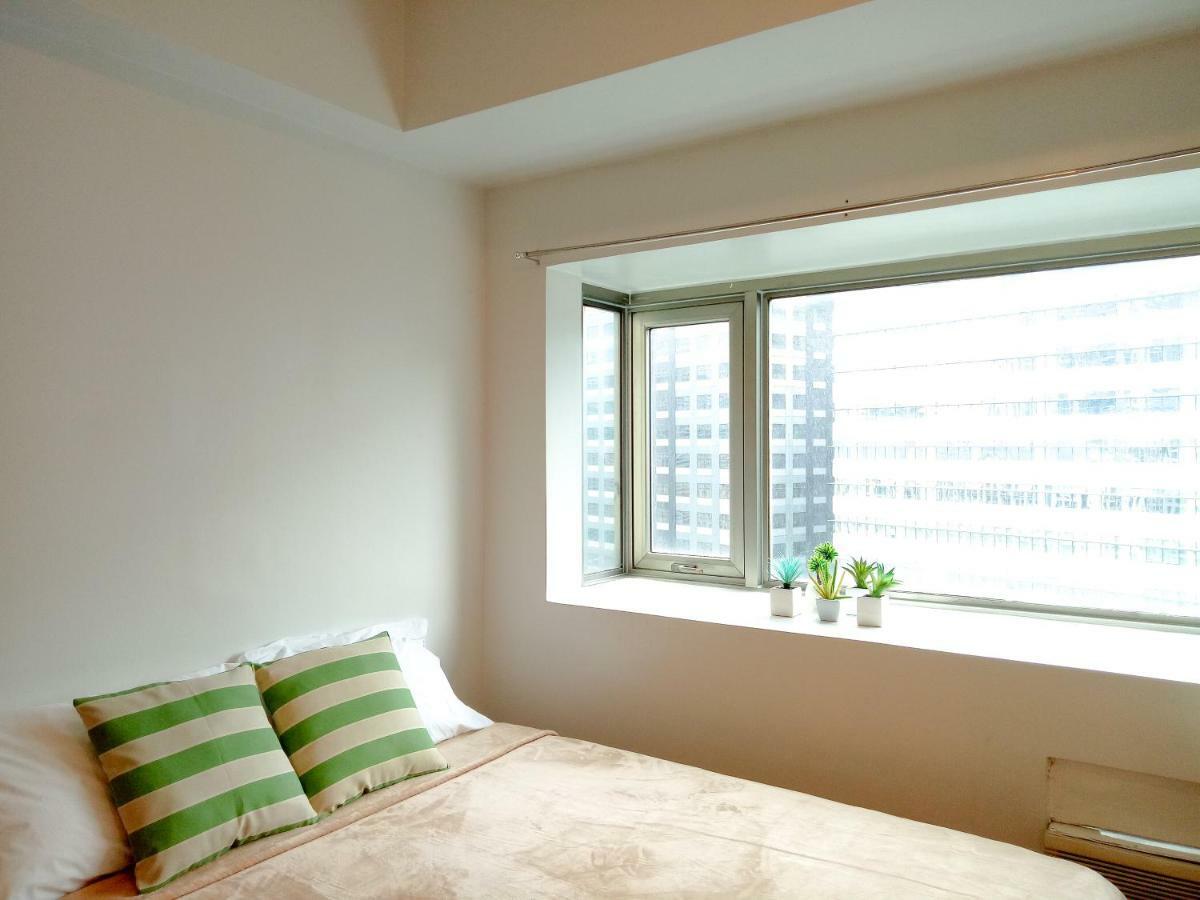 Forbes Area Bgc Taguig Manila Apartment ภายนอก รูปภาพ