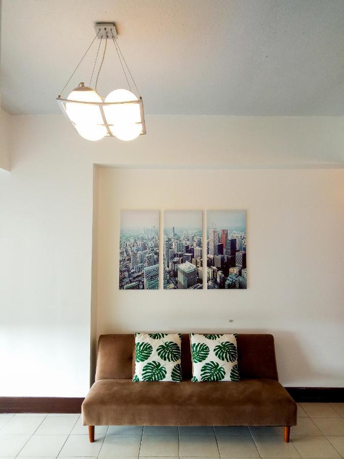 Forbes Area Bgc Taguig Manila Apartment ภายนอก รูปภาพ